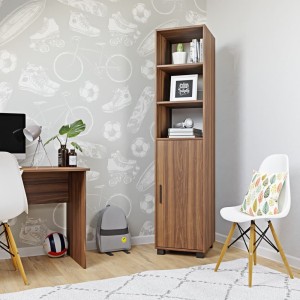 Regał z drzwiczkami orzech- Yrke-.jpg