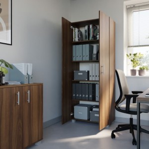 szafa biurowa na segregatory orzech --yrke.jpg