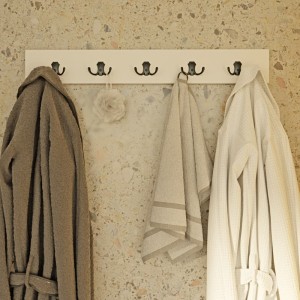 Wieszak łazienkowy - biały -.jpg