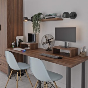 yrke-podstawka pod-monitor-orzech (4).jpg