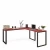 Industrialne biurko narożne loft czerwone z dodatkami w stylu vintage.webp